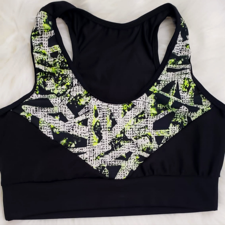 Brand New Womens Sport Top